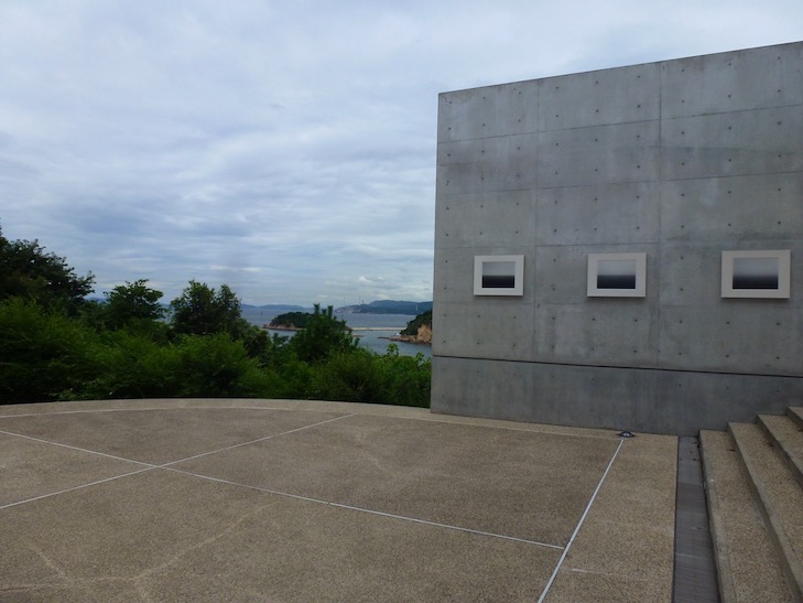 Setouchi Triennale 2 Hiroshi Sugimoto Time Exposed , 1980-97, Benesse House Museum