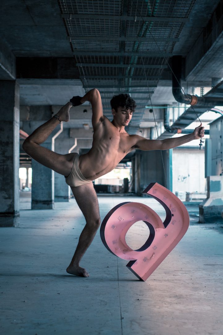 Alexey Shifman 10 Sanserif, Tel Aviv