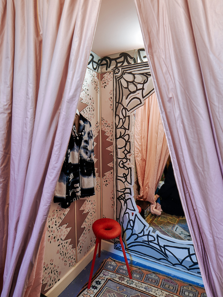 Mrs & Mr Bateman 2 Mrs & Mr Bateman 2