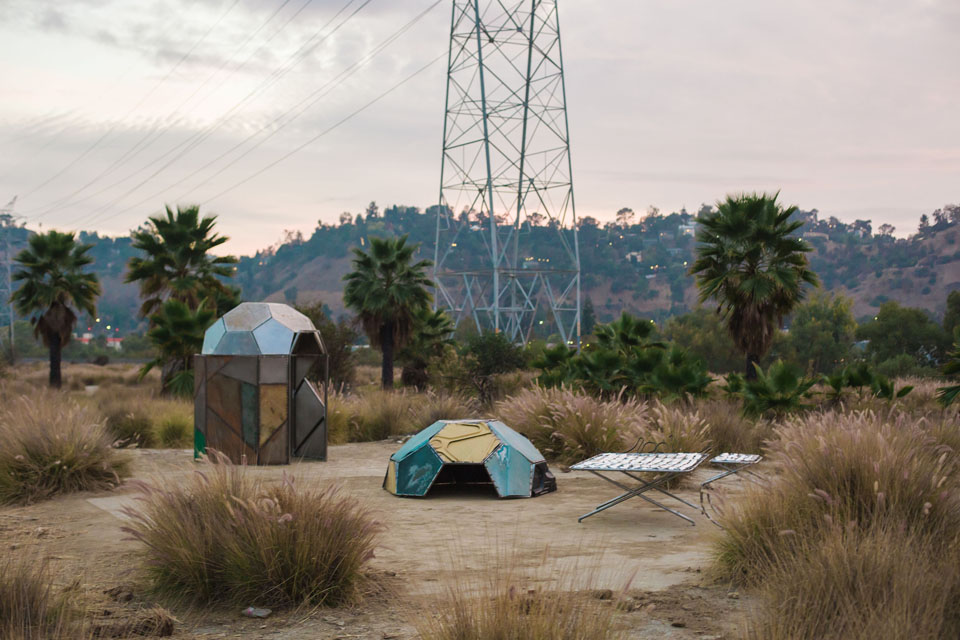 BEATRIZ CORTEZ 3 Beatriz Cortez, structures from Trinidad: Joy Station interacting with the Los Angeles River at the Bowtie Project. Courtesy of the Beatriz Cortez and Commonwealth and Council, Los Angeles. Photo by Gina Clyne.