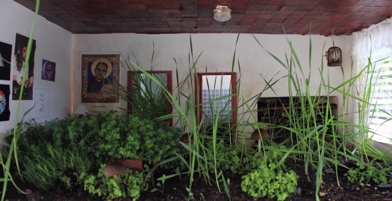 BEATRIZ CORTEZ 9 Beatriz Cortez, Childhood Bedroom, 2012-2017. Video, color, silent, 4 min 11 Sec loop. Ed. 2/3. Courtesy of the artist and Commonwealth and Council.