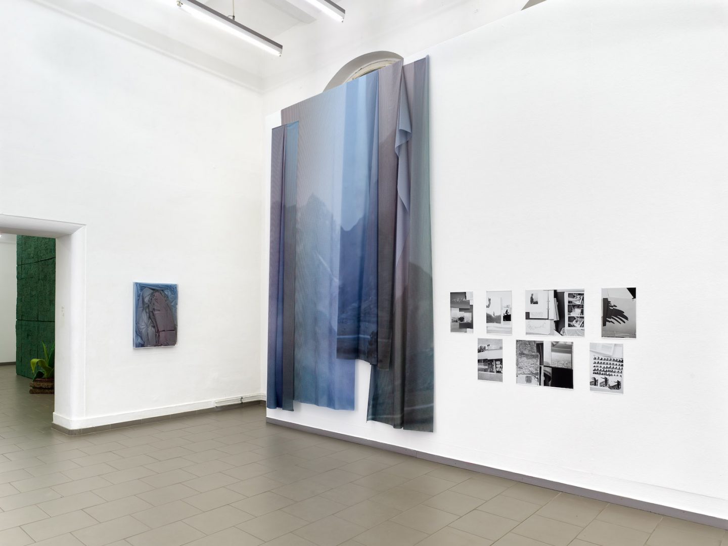 Eva Dittrich, RELIEF I [Flag, Map, ZOOM, Open Stack], 2019
 Foto: Erik Tschernow 