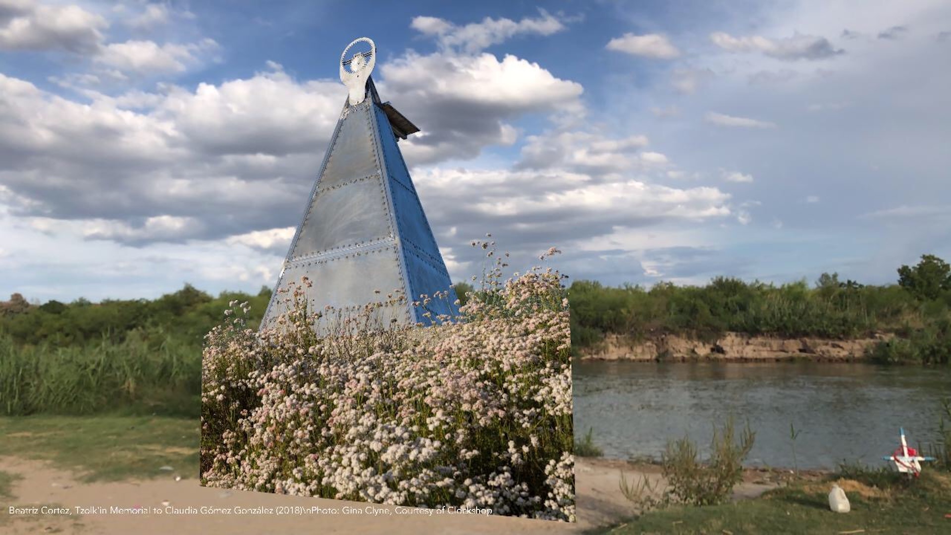 BEATRIZ CORTEZ 6 Beatriz Cortez “Tzolk’in Memorial to Claudia Gómez González” (2018) Parque Viveros, Nuevo Laredo, Mexico
