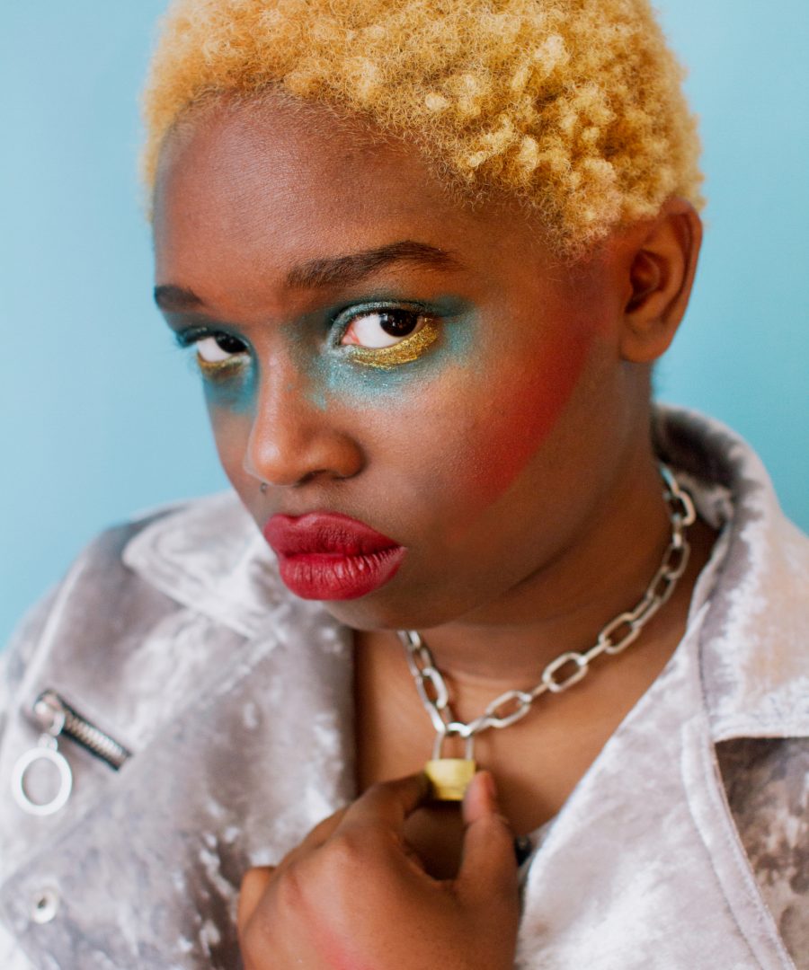 CURATED BY GIRLS 29 CURATED BY GIRLS 22