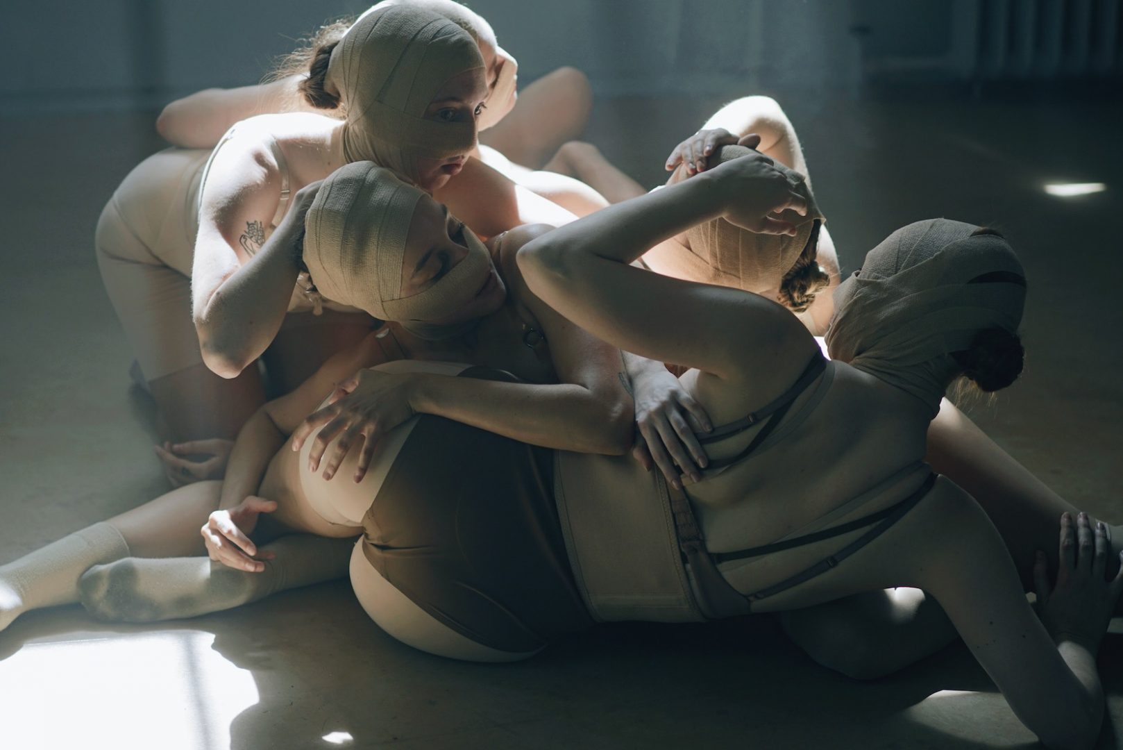 Will & Carly, FilterFace, Behind the scenes stills, 2020