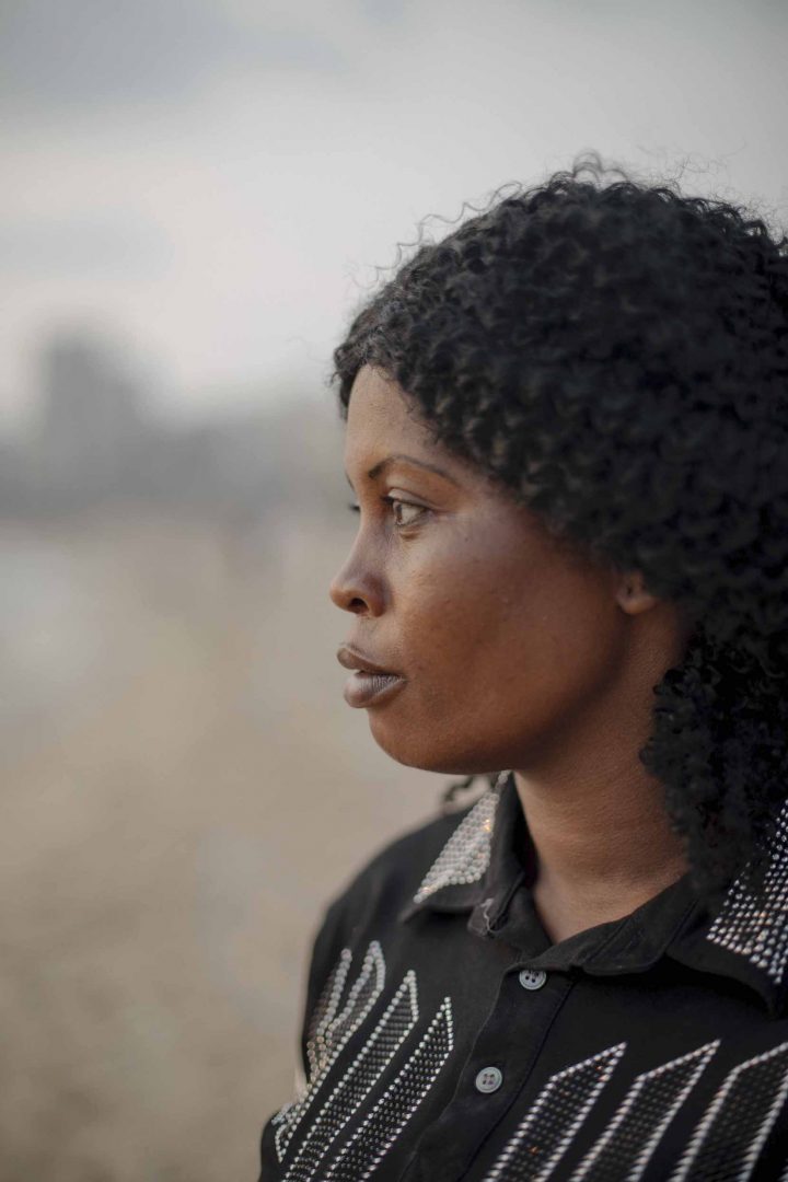 ALINE DESCHAMPS 36 ALINE DESCHAMPS 32