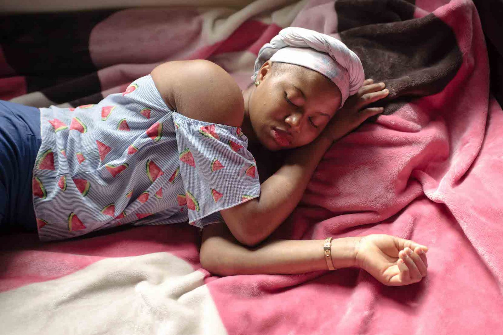 ALINE DESCHAMPS 37 Aline Deschamps, from the series 'Stranded, and waiting for repatriation', Courtesy of the Artist