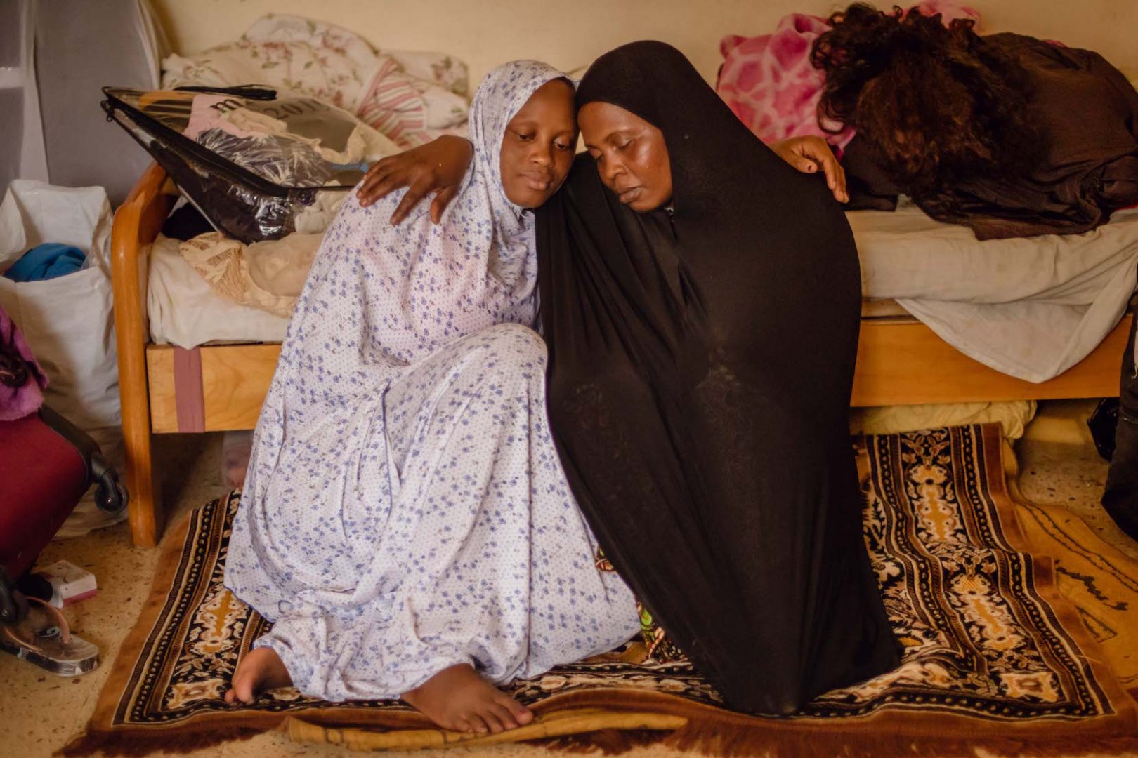 ALINE DESCHAMPS 14 ALINE DESCHAMPS 12